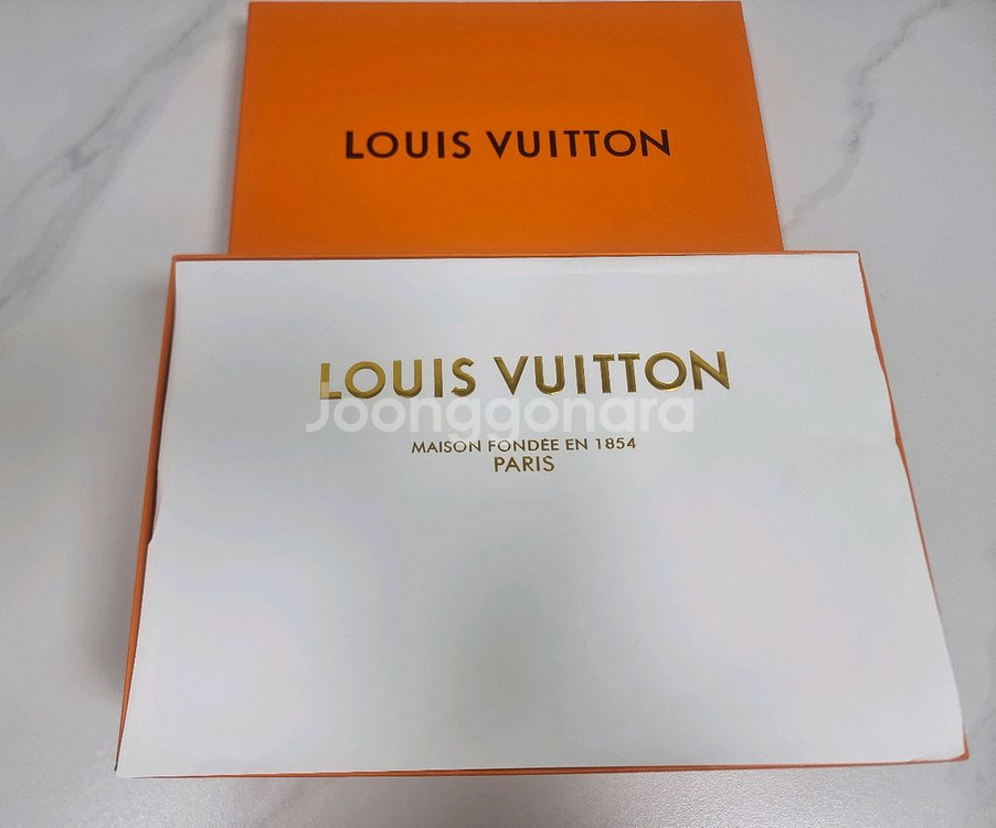 루이비통 LV 스케이트 스니커즈 마린--8