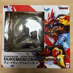 디지몬 gem 듀크몬 크림슨모드 피규어
