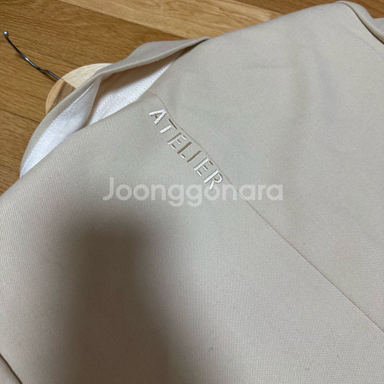 럭키슈에뜨 아뜰리에 자켓--5