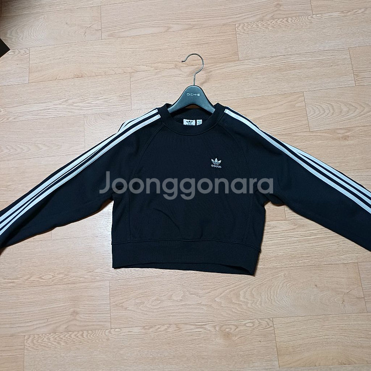 아디다스 크롭 기모 티셔츠 S(택포)--2