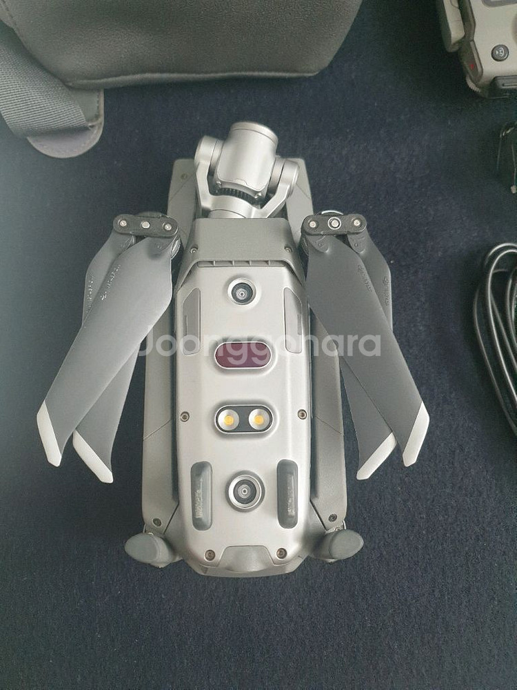 dji 드론 매빅2줌 판매합니다--2