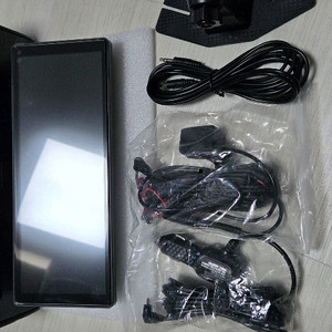 안드로이드오토 카플레이 모니터 팝니다