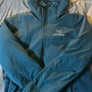 아크테릭스 아톰 LT 후디S