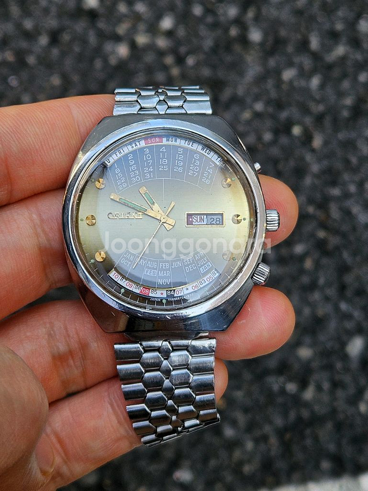 오리엔트 빈티지시계--1