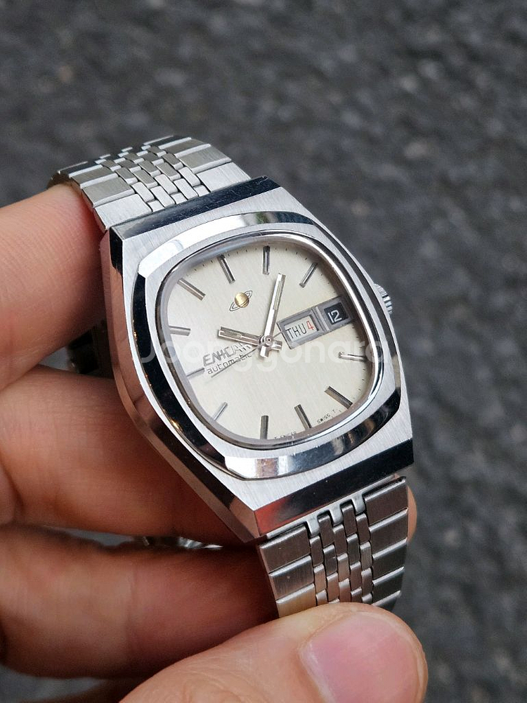 애니카 빈티지시계--2