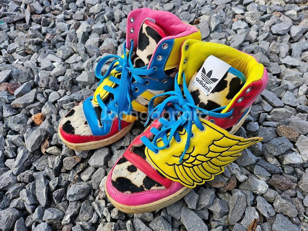 아디다스 제레미스캇 윙 2NE1 콜라보 265 mm--0