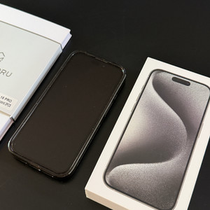 아이폰 15 Pro 128GB 화이트