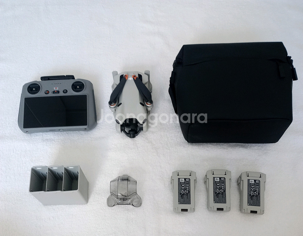 dji 매빅 미니4프로 rc2 플라이모어콤보 팝니다--0