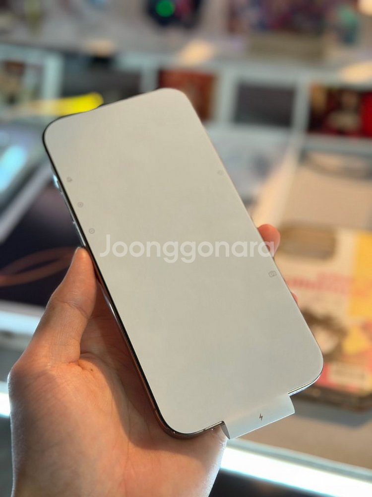 아이폰16프로맥스 256GB 데저트 티타늄 북미판--4