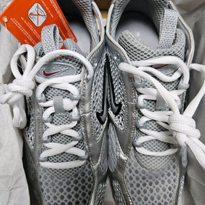 나이키 에어줌 스피리돈 케이지2 실버 240 새거