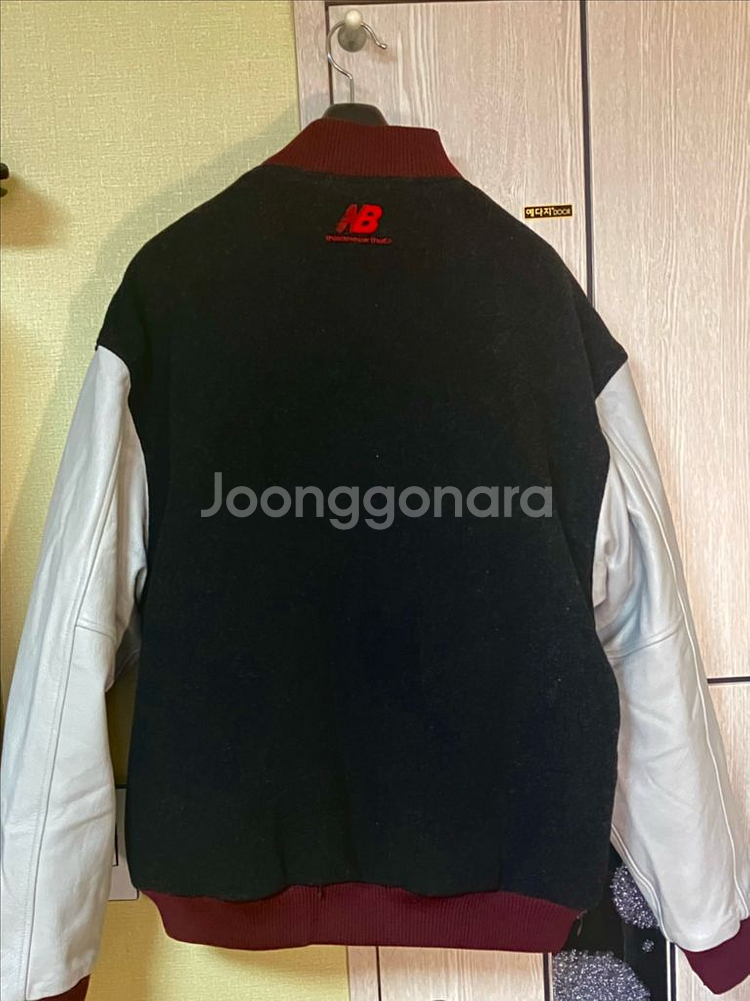 뉴발란스 x 디스이즈네버댓 바시티 자켓 차콜--3