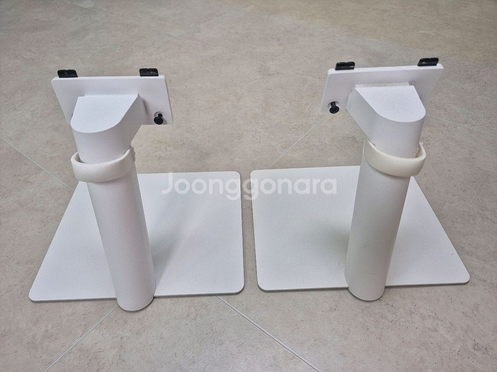 삼성 스마트 모니터 M5, M7 기본스탠드--1