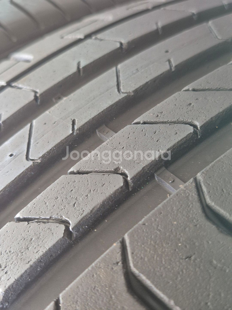 235 35 20/2353520 피렐리 피제로 흡음재--2