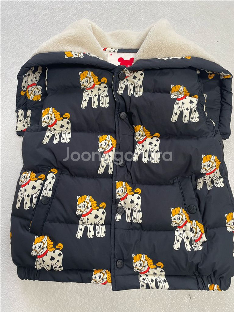 베베드피노 패딩조끼 120 사이즈(가격내림)--0