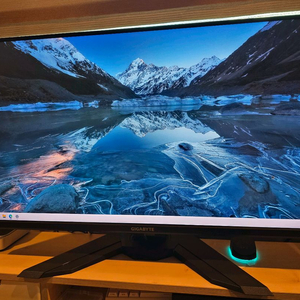 기가바이트 M32U 32인치 4k IPS 144Hz