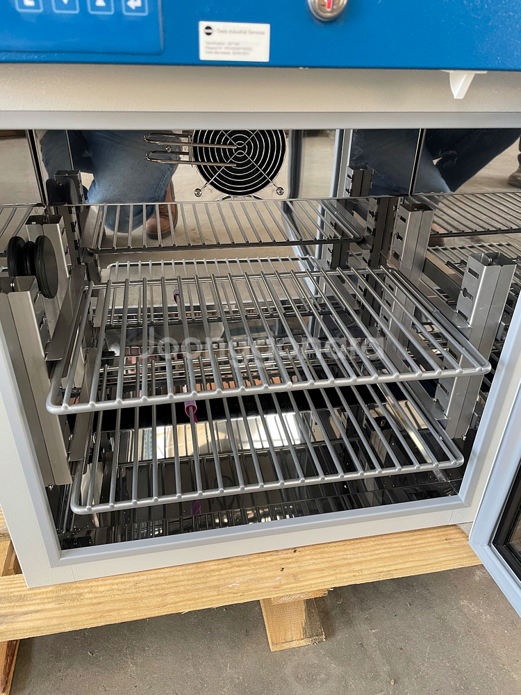 새상품 >Cooled Incubator VWR 판매--1