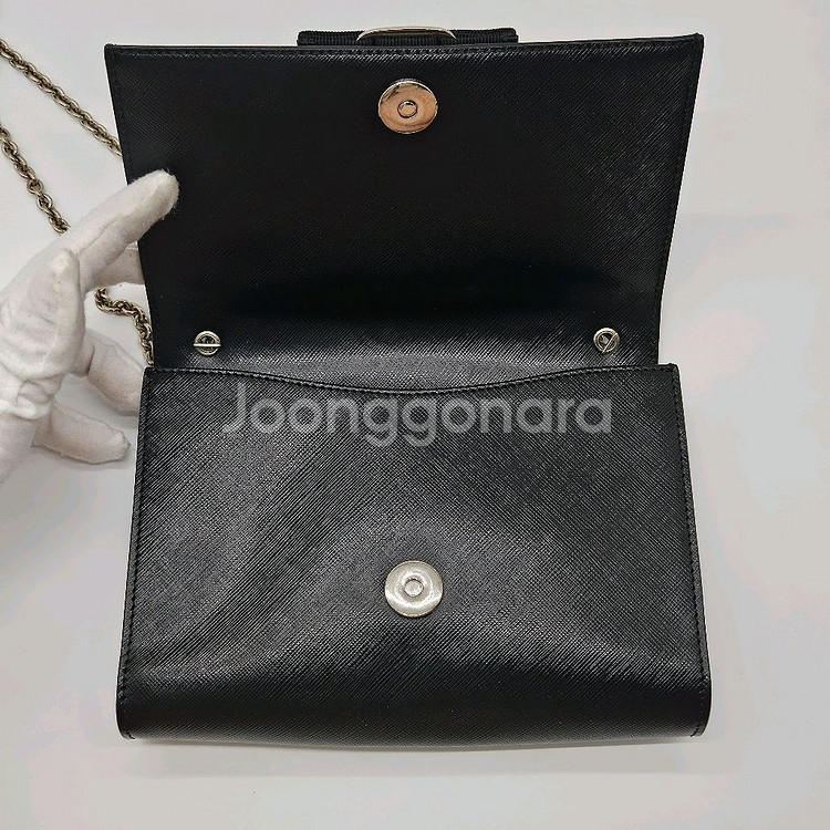 정품 페라가모 사피아노 지니 크로스백 (은장)--7