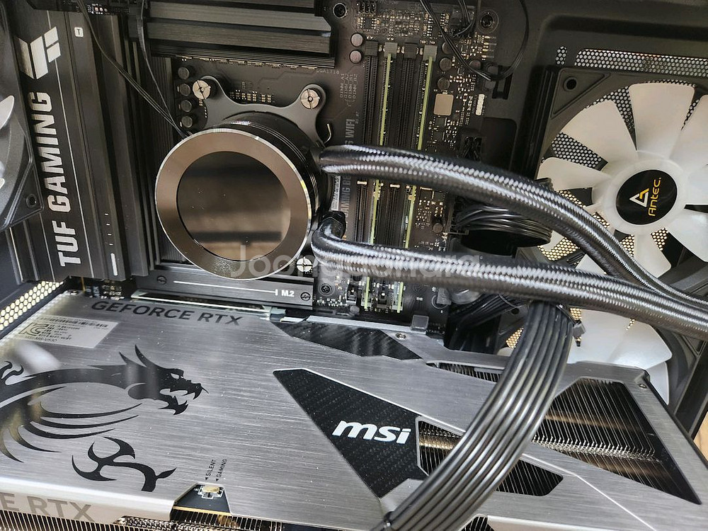 새제품급! RTX5090 + 라이젠9 9800X 초고사--3