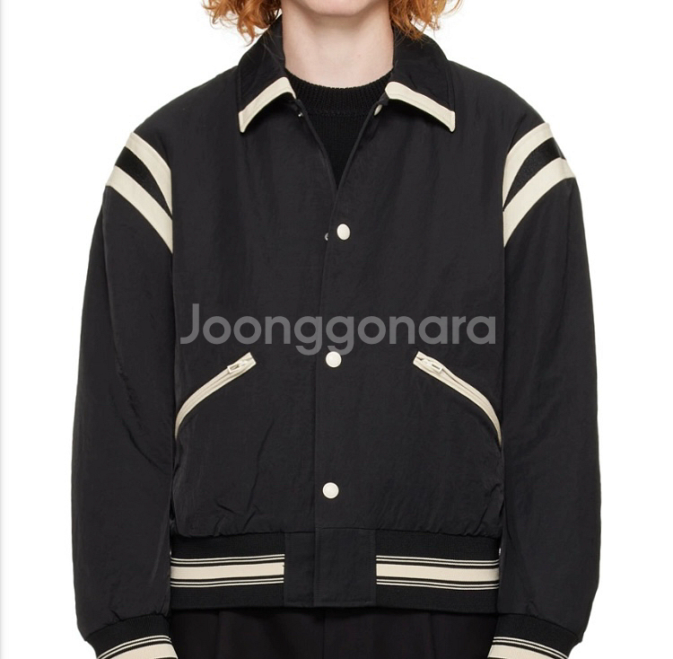 Emporio Armani 네이비 로고 블루종 자켓--0