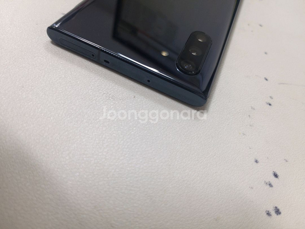 갤럭시노트10 아주 깔끔 무잔상--1