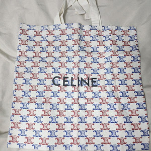 셀린느 에코백 새상품