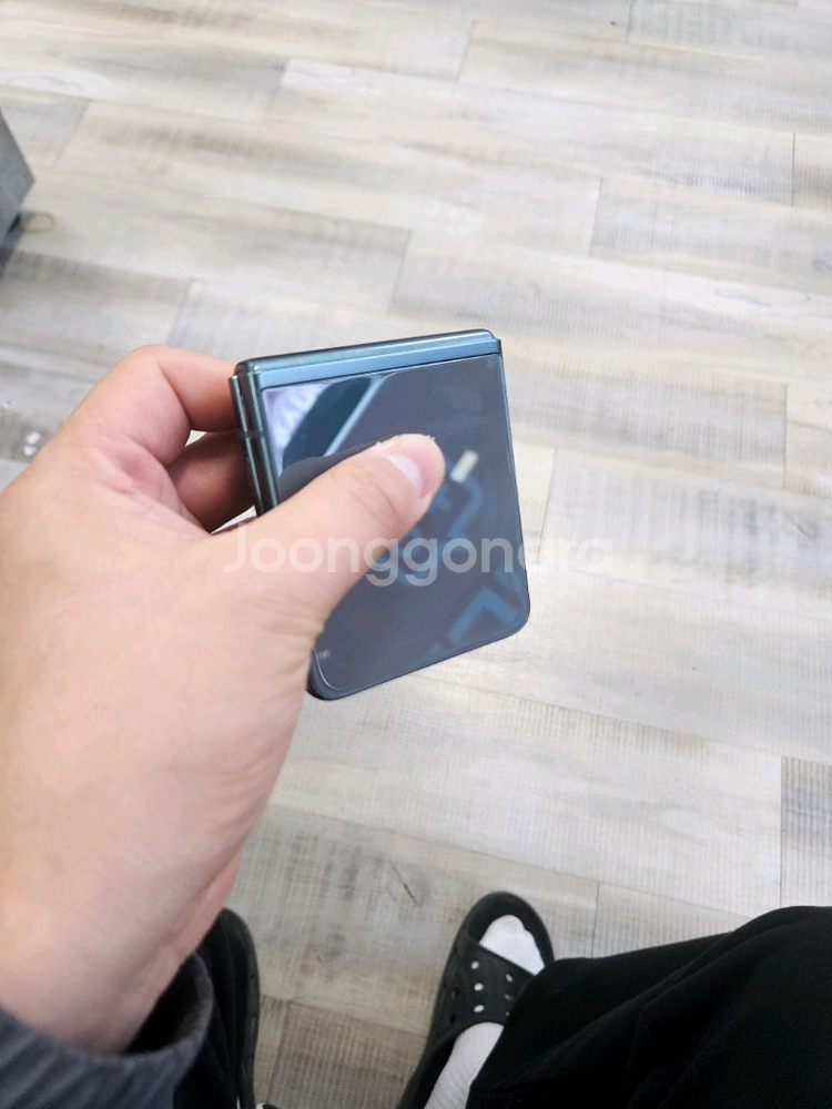 갤럭시z플립3그린판매 실사진--1