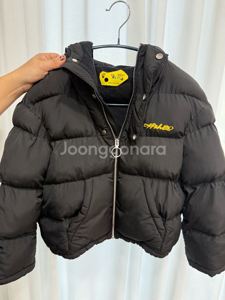오프화이트 키즈 블랙 패딩--3