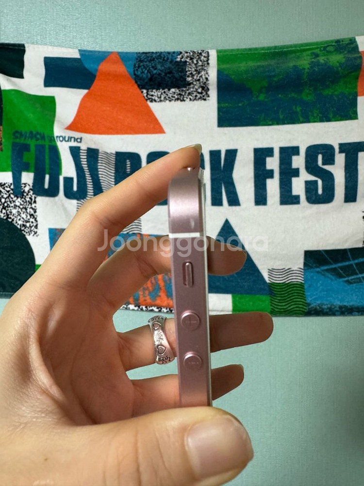 아이폰 SE 로즈골드 32GB 배터리 100%--2