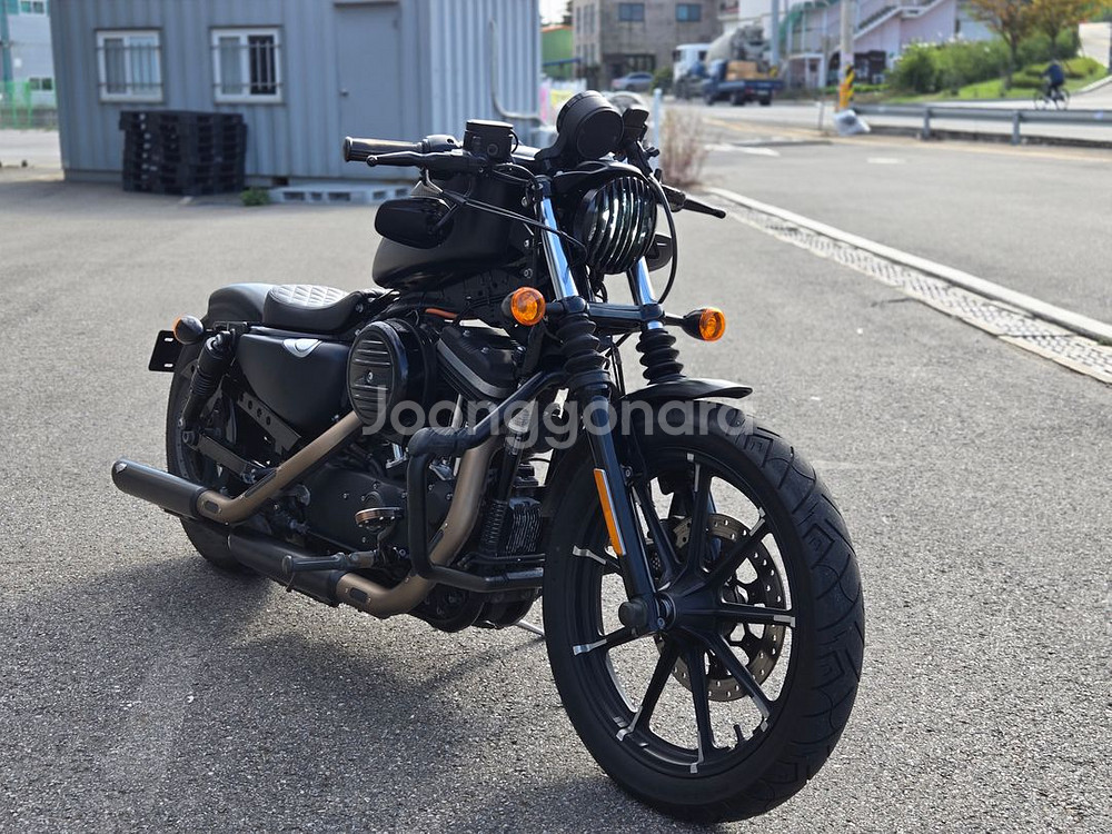 18년식 할리데이비슨 아이언 883 판매합니다--0