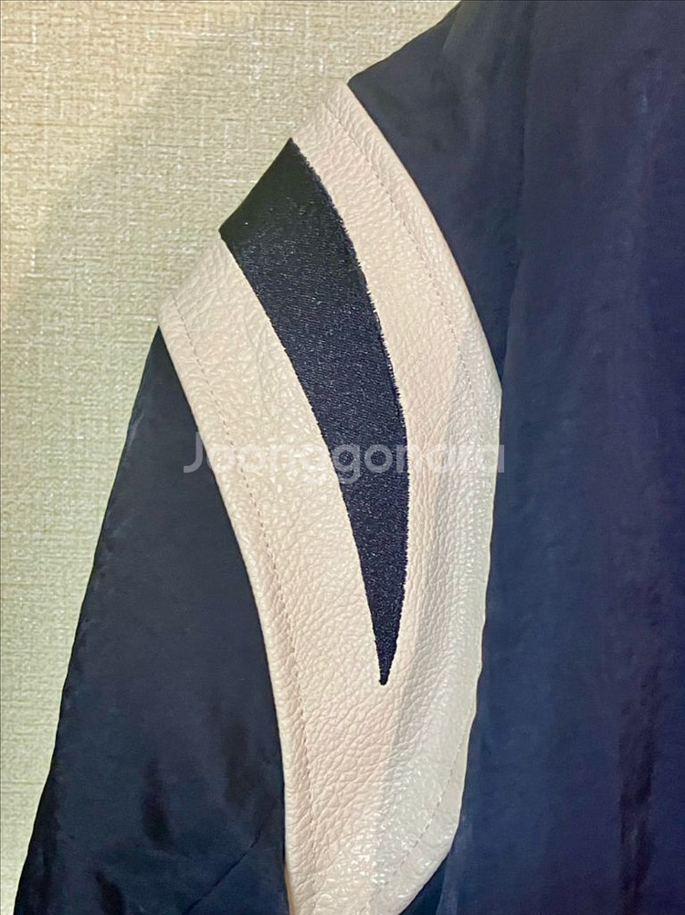 Emporio Armani 네이비 로고 블루종 자켓--6