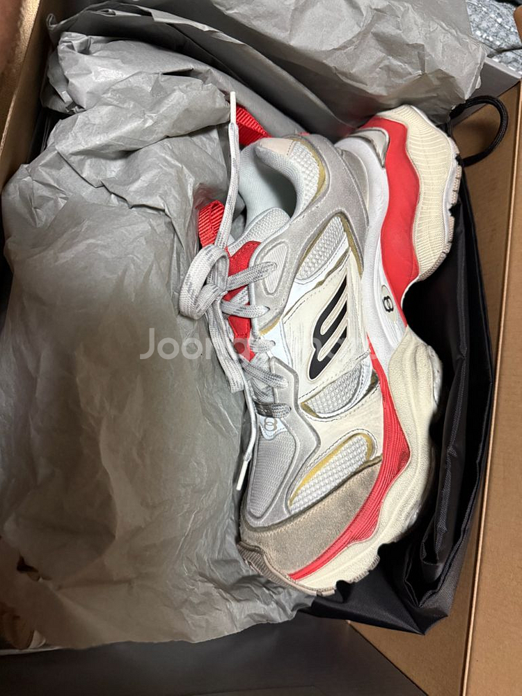 발렌시아가 카고 40--1