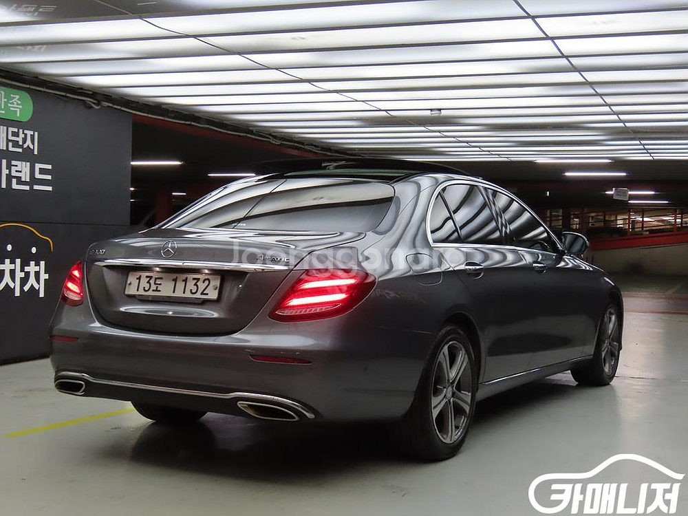 [벤츠]E-클래스 W213 E300 4MATIC 아방가--3