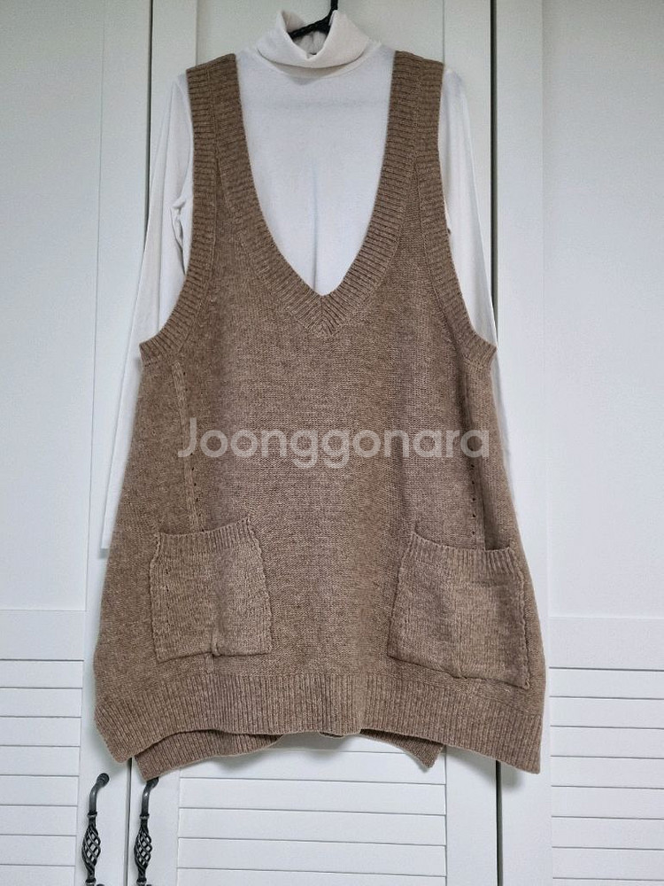 진베이지 롱니트조끼. 프리사이즈--0