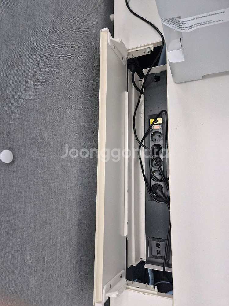 FURSYS 사무용 책상+의자--1