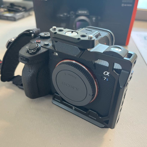 소니 A7S3 판매합니다.