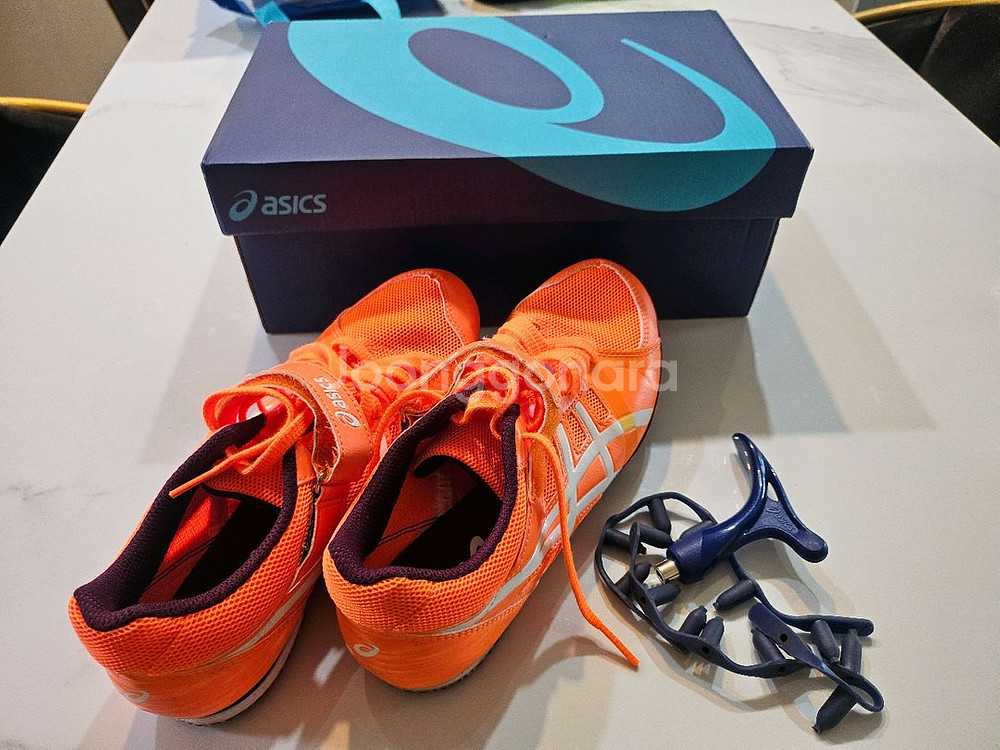 아식스 육상 스파이크화--1