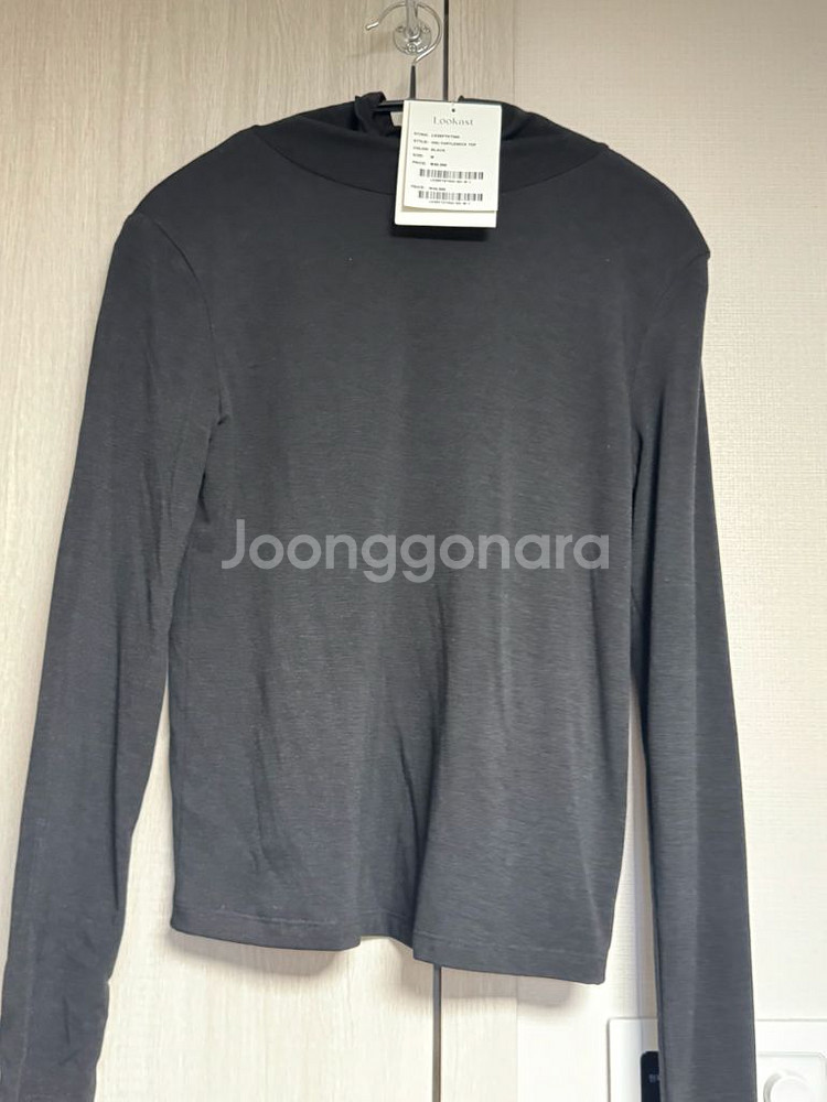 룩캐스트 비키 터틀넥 탑(블랙/M/택달린 새제품)--3