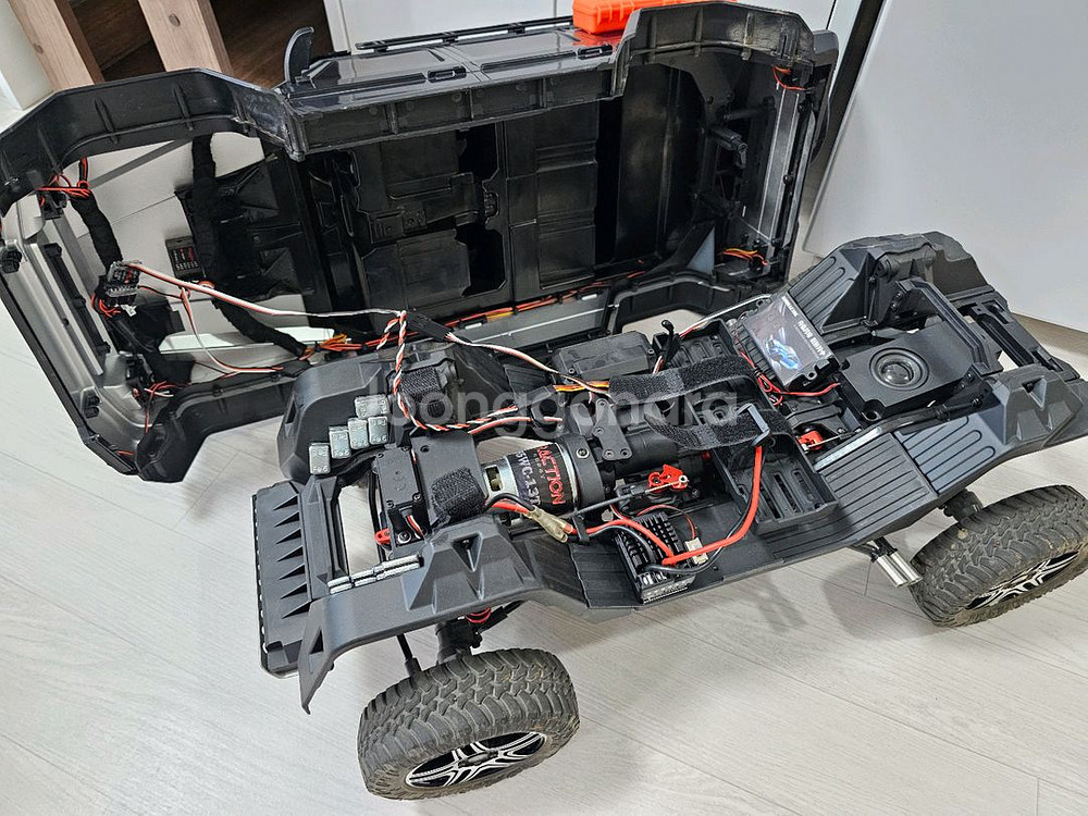 트랙션하비 벤츠 G500 1/8 RC카--2