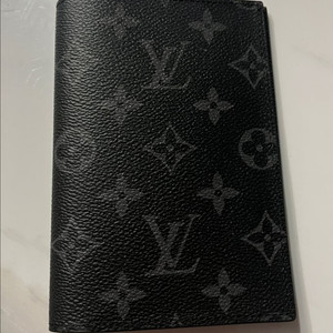 루이비통 여권 케이스