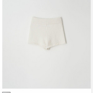 leeds 리즈샵 Jenny knit shorts