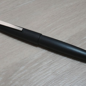 라미 2000 마크롤론 B닙