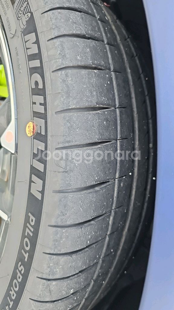 ev6 gt 255 40 21 ps4s 미쉐린 타이어--0