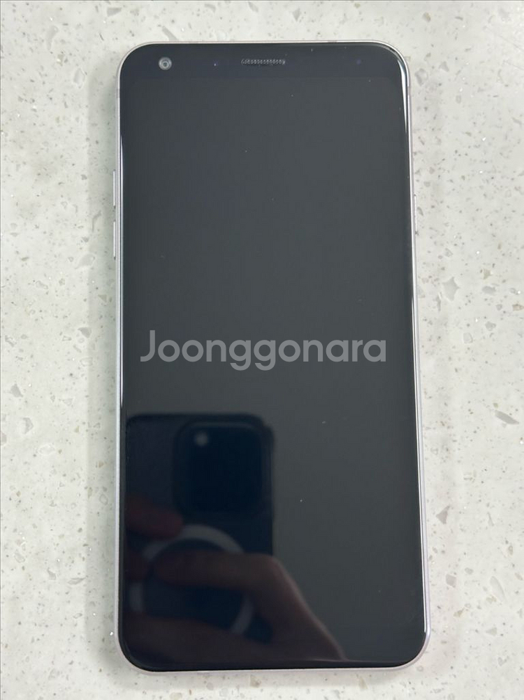 LG Q7 판매합니다--1