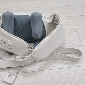 목과 어깨 마사지기