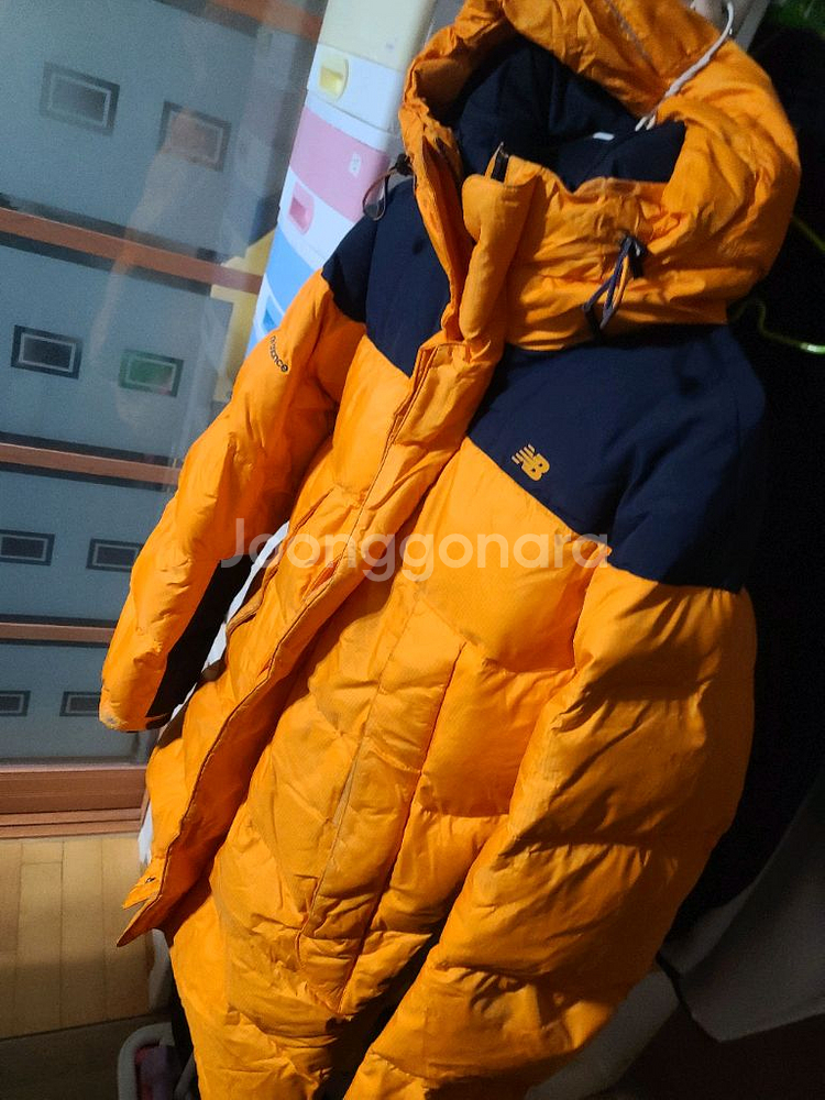 뉴발란스 덕다운 오리털 패딩 90 s 사이즈남여 공용--0