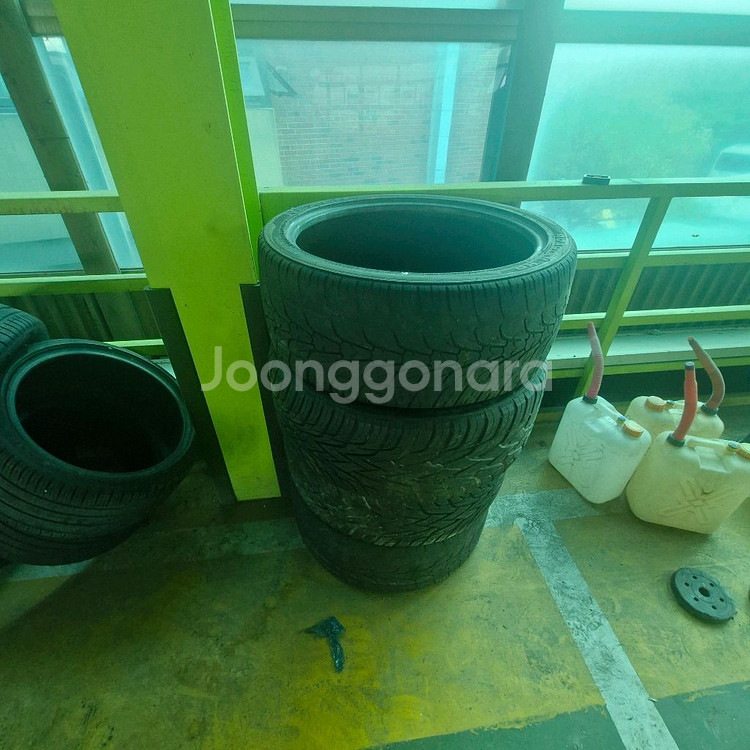 중고타이어 30개 이상 한번에 가져가실분--1