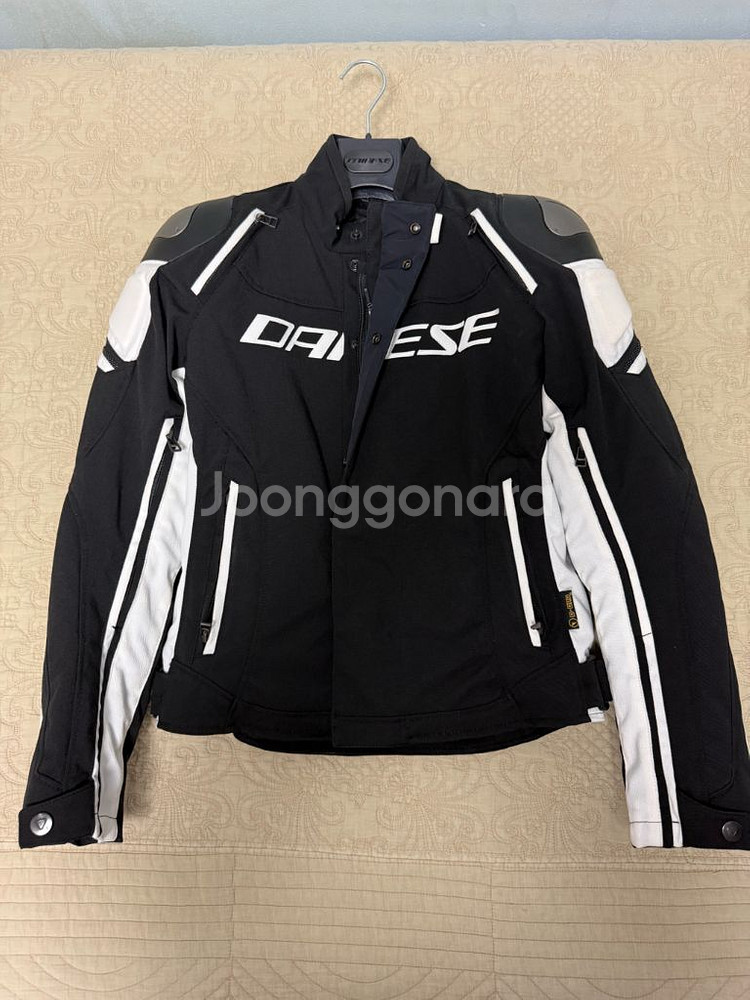 다이네즈 레이싱3 디드라이 46사이즈 자켓 판매합니다--0