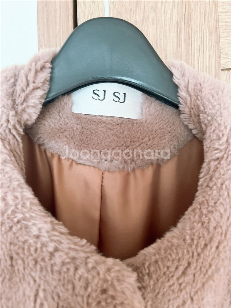 sjsj 인조퍼 코트 55사이즈--1