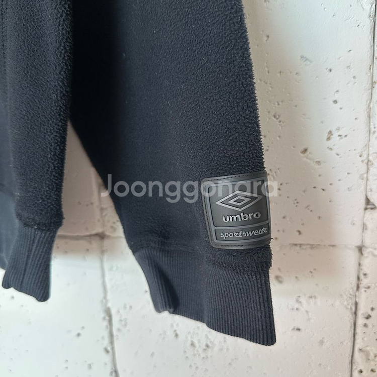 95 엄브로 후리스 맨투맨--2