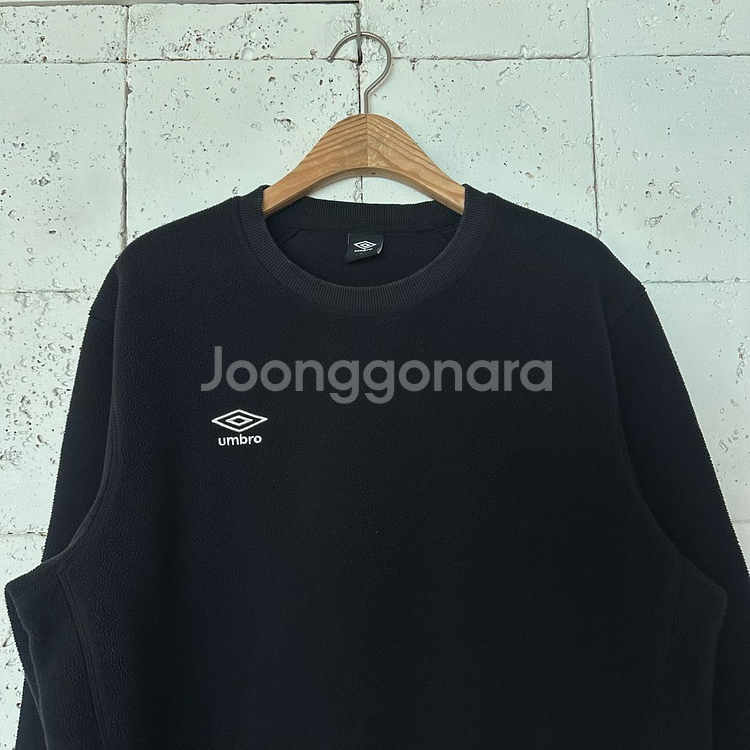 95 엄브로 후리스 맨투맨--1